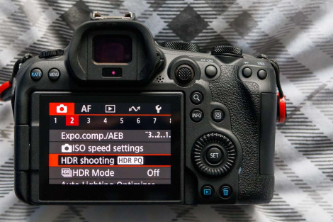 Making the camera menu easier to read